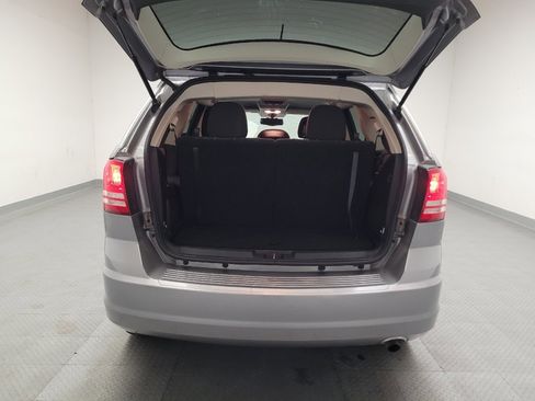 Used 2017 Dodge Journey SE w/ Flexible Seating Group FWD image 29