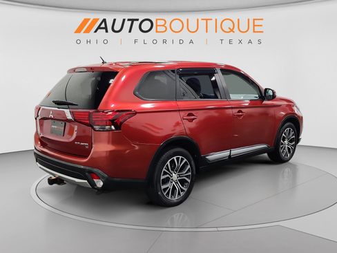 Used 2016 Mitsubishi Outlander SE AWD/4WD image 5