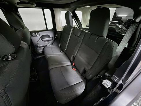 Used 2021 Jeep Wrangler Unlimited Sport AWD/4WD image 23