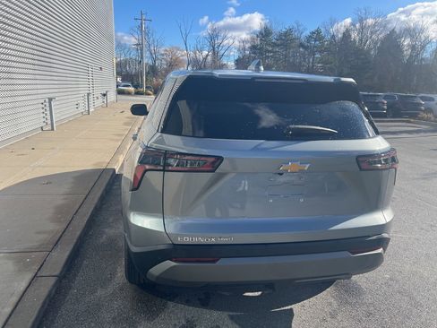 Used 2026 Chevrolet Equinox LT image 36