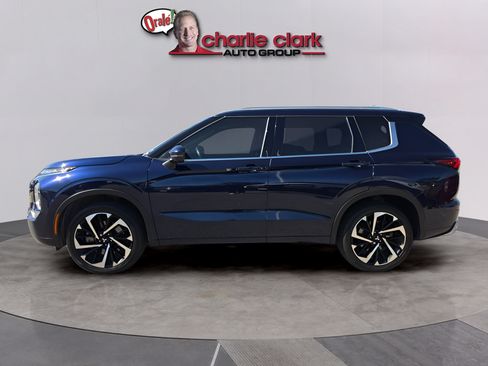 Used 2022 Mitsubishi Outlander SEL FWD image 3