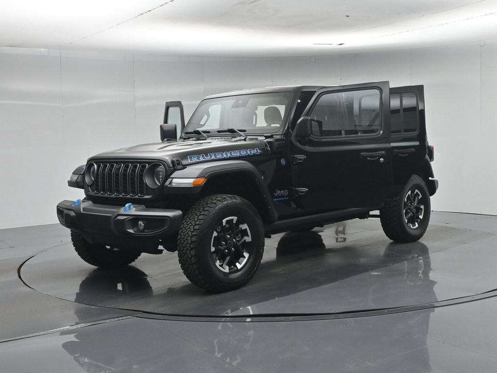 Used 2024 Jeep Wrangler Unlimited Rubicon 4xe w/ Technology Group AWD/4WD image 31