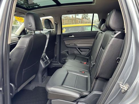 Used 2023 Volkswagen Atlas SE AWD/4WD image 24