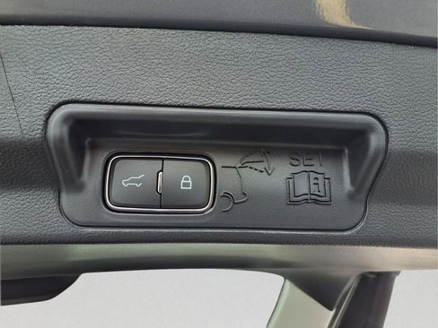 New 2026 Ford Explorer Active AWD/4WD image 23