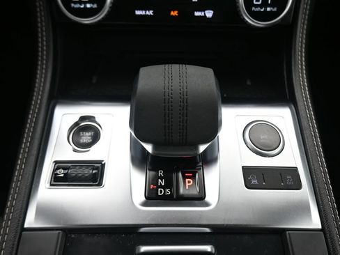 Used 2024 Jaguar F-PACE R-Dynamic S AWD/4WD image 22