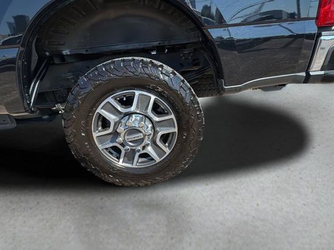 Used 2023 Ford F350 Lariat w/ FX4 Off-Road Package AWD/4WD image 18