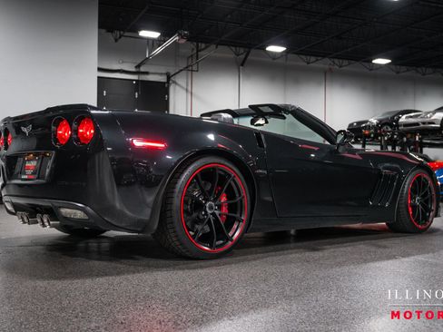 Used 2012 Chevrolet Corvette Grand Sport w/ 3LT Preferred Equipment Group RWD image 5