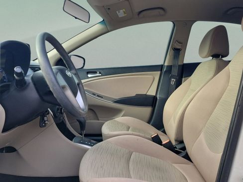 Used 2017 Hyundai Accent SE image 11