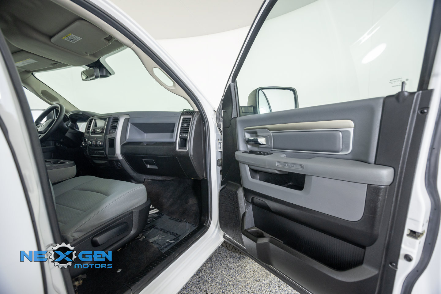 Used 2019 RAM 1500 Tradesman w/ Popular Equipment Group AWD/4WD image 36
