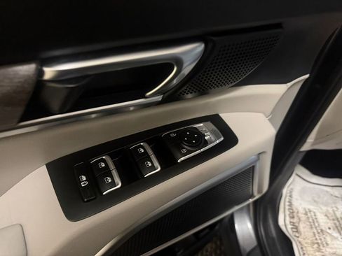 Used 2021 Kia Telluride EX w/ EX Premium Package image 23