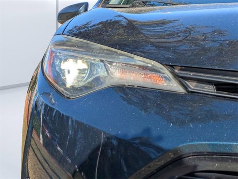 Used 2019 Toyota Corolla LE image 9