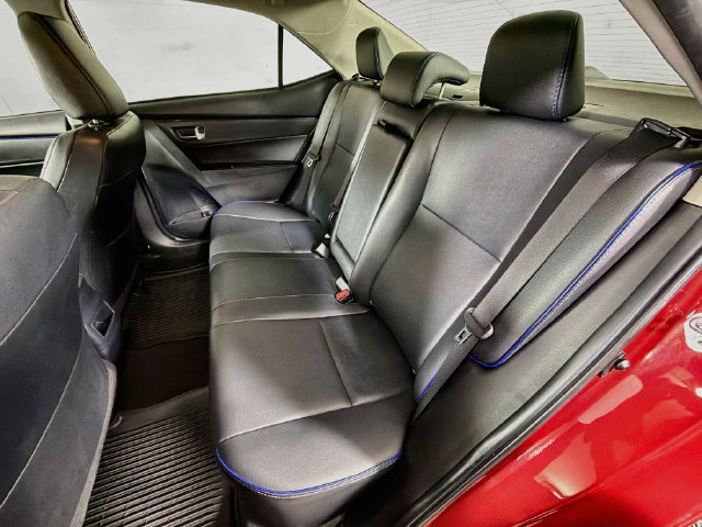 Used 2018 Toyota Corolla XSE w/ Carpet Mat Package (TMS) FWD image 32