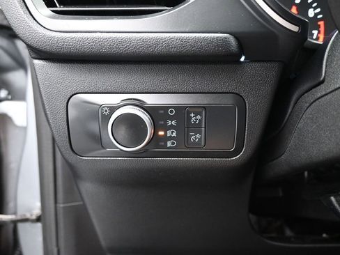 Used 2022 Ford Escape SE image 13