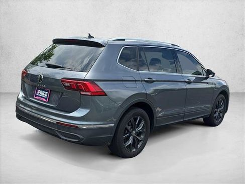 Used 2024 Volkswagen Tiguan SE FWD image 5