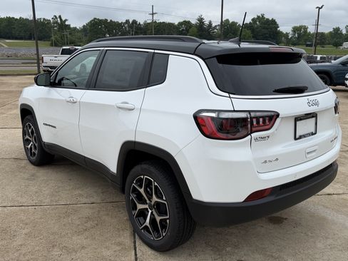 New 2026 Jeep Compass Limited AWD/4WD image 5