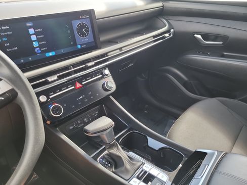 Used 2025 Hyundai Tucson SEL image 23