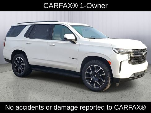 Used 2022 Chevrolet Tahoe RST w/ Luxury Package image 2