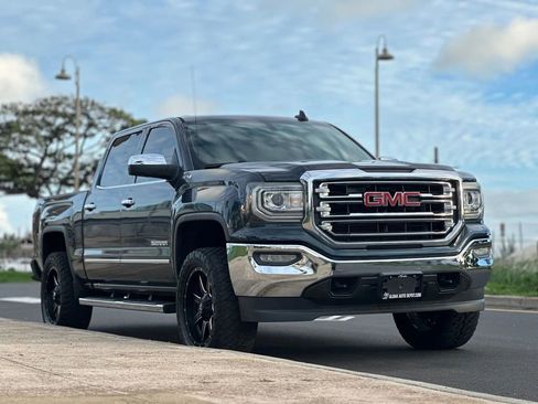 Used 2018 GMC Sierra 1500 SLT w/ SLT Premium Package image 6