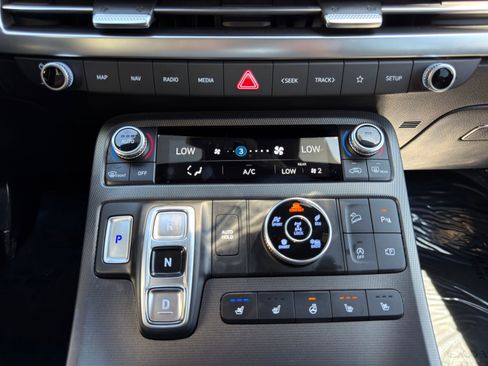 Used 2025 Hyundai Palisade Calligraphy AWD/4WD image 40