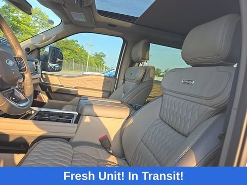 Used 2025 Ford F350 Platinum w/ Platinum Plus Package AWD/4WD image 5