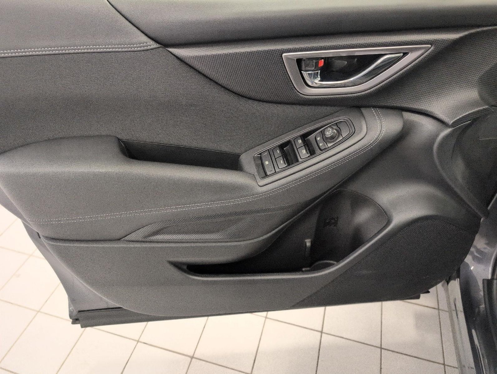 Used 2023 Subaru Forester Premium AWD/4WD image 27