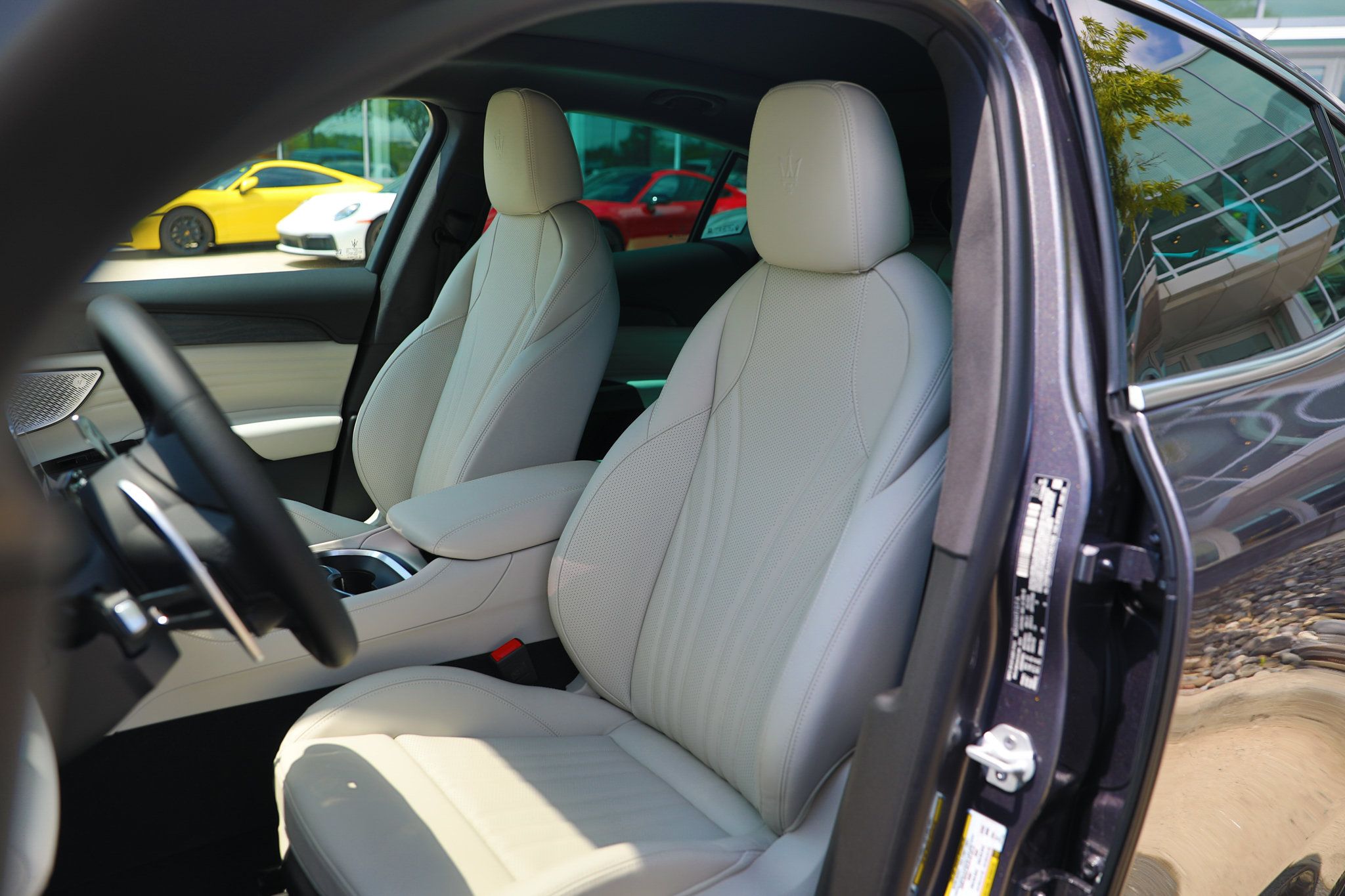 Used 2024 Maserati Grecale Modena AWD/4WD image 20