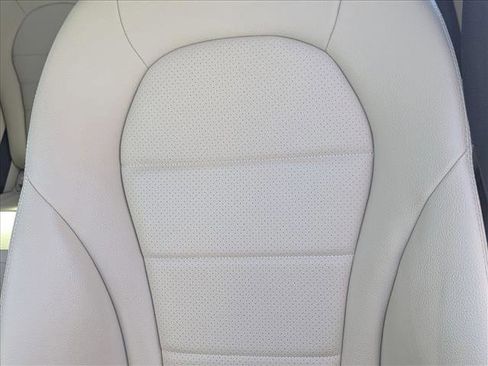 Used 2019 Mercedes-Benz C 300 Sedan image 10