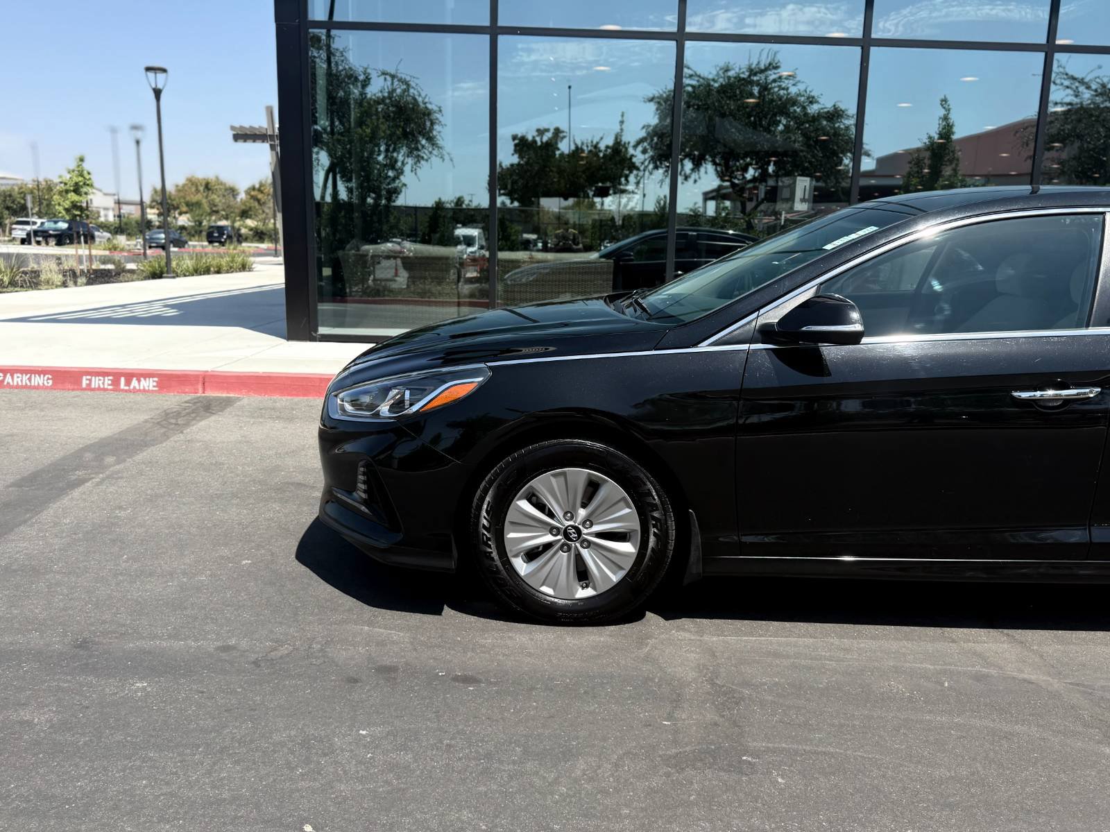 Used 2019 Hyundai Sonata SE FWD image 12
