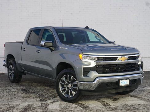 New 2026 Chevrolet Silverado 1500 LT image 2