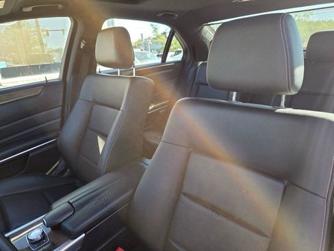 Used 2015 Mercedes-Benz E 350 4MATIC Sedan image 12