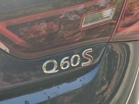 Used 2020 INFINITI Q60 3.0t Luxe w/ Essential Package AWD/4WD image 30