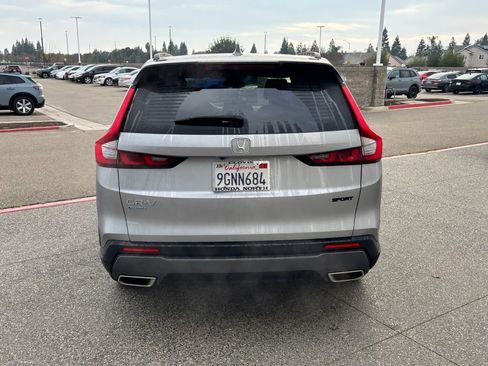 Used 2023 Honda CR-V Sport image 6