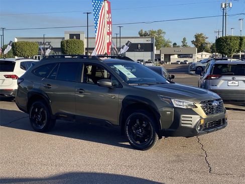 Used 2022 Subaru Outback Wilderness image 2