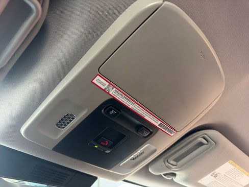 Used 2025 Toyota Camry LE w/ Convenience Package image 28