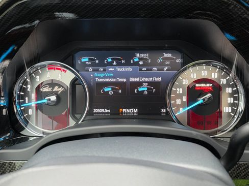 Used 2022 Ford F250 Lariat w/ Lariat Ultimate Package AWD/4WD image 26