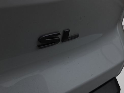 New 2026 Nissan Pathfinder SL FWD image 17