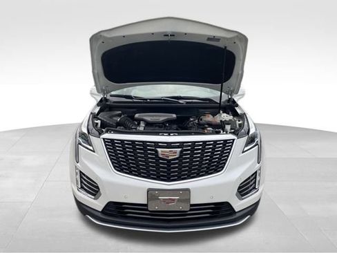 Used 2020 Cadillac XT5 Premium Luxury image 9