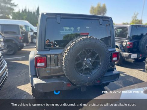 Used 2024 Jeep Wrangler Unlimited AWD/4WD image 4