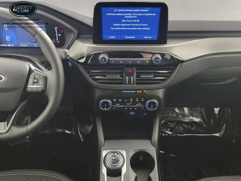 Used 2023 Ford Escape Active AWD/4WD image 21