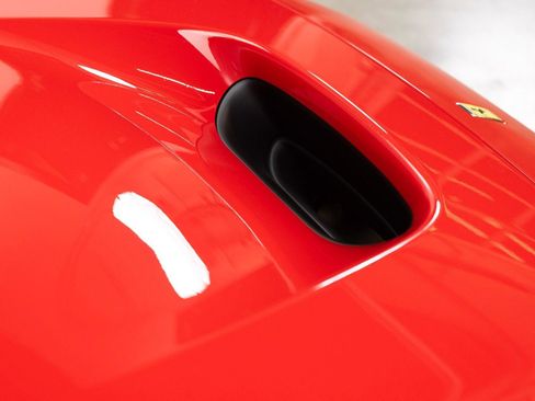 Certified 2022 Ferrari F8 Tributo image 29