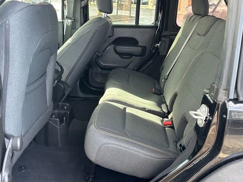 Used 2024 Jeep Wrangler Sport image 13