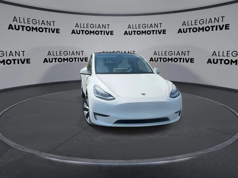 Used 2021 Tesla Model Y Long Range AWD/4WD image 5