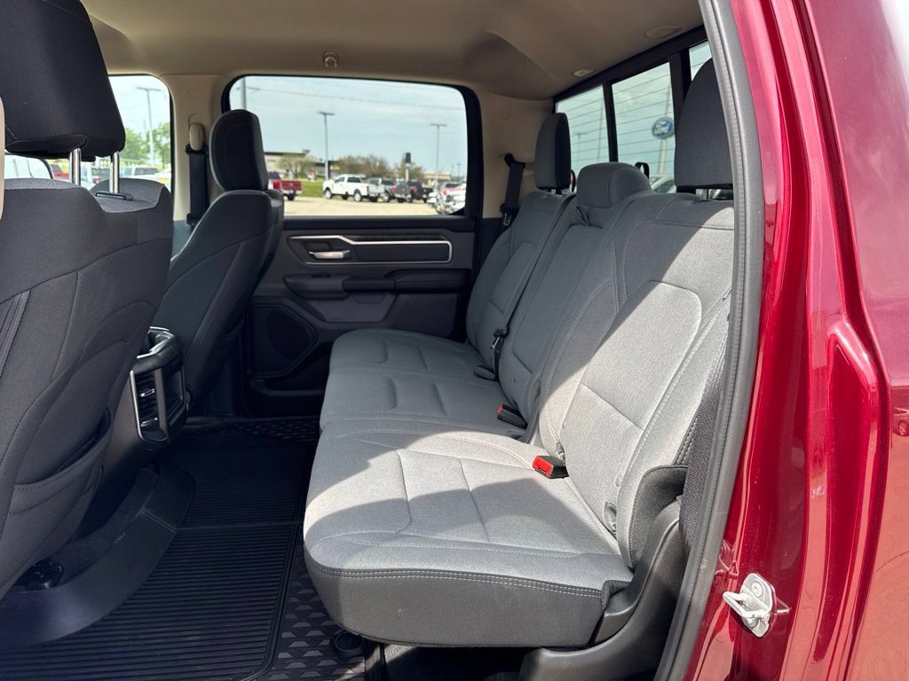 Used 2019 RAM 1500 Big Horn AWD/4WD image 20
