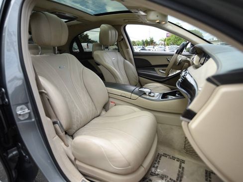 Used 2015 Mercedes-Benz S 63 AMG 4MATIC Sedan w/ Executive Rear Seat Package image 19