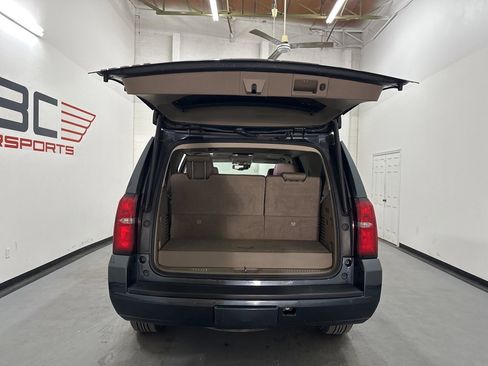 Used 2020 Chevrolet Tahoe LT image 13
