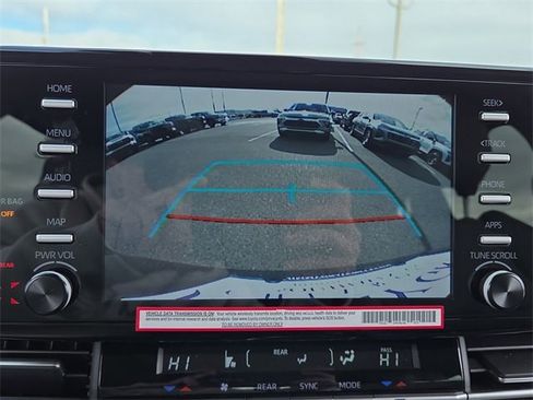 Used 2024 Toyota Sienna XLE image 23