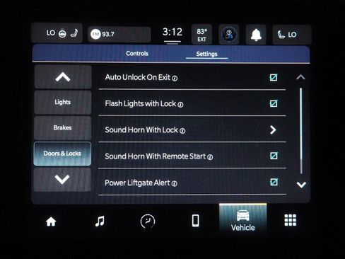 Used 2025 Jeep Grand Cherokee Altitude RWD image 31
