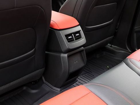 Used 2025 Chevrolet Equinox EV RS image 14