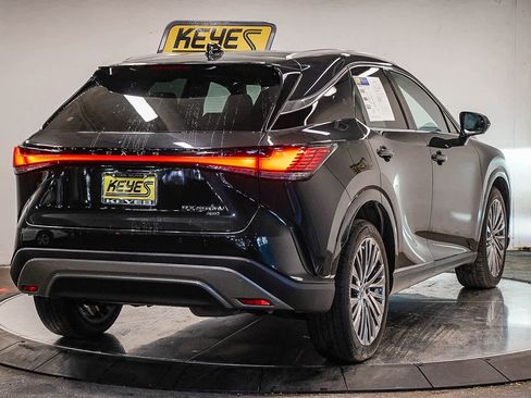 Used 2024 Lexus RX 450h Luxury image 4