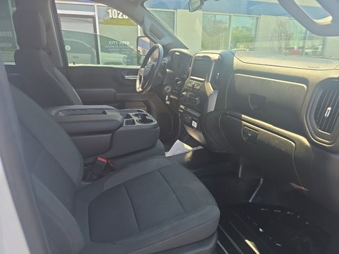 Used 2022 Chevrolet Silverado 2500 W/T w/ WT Fleet Convenience Package image 10